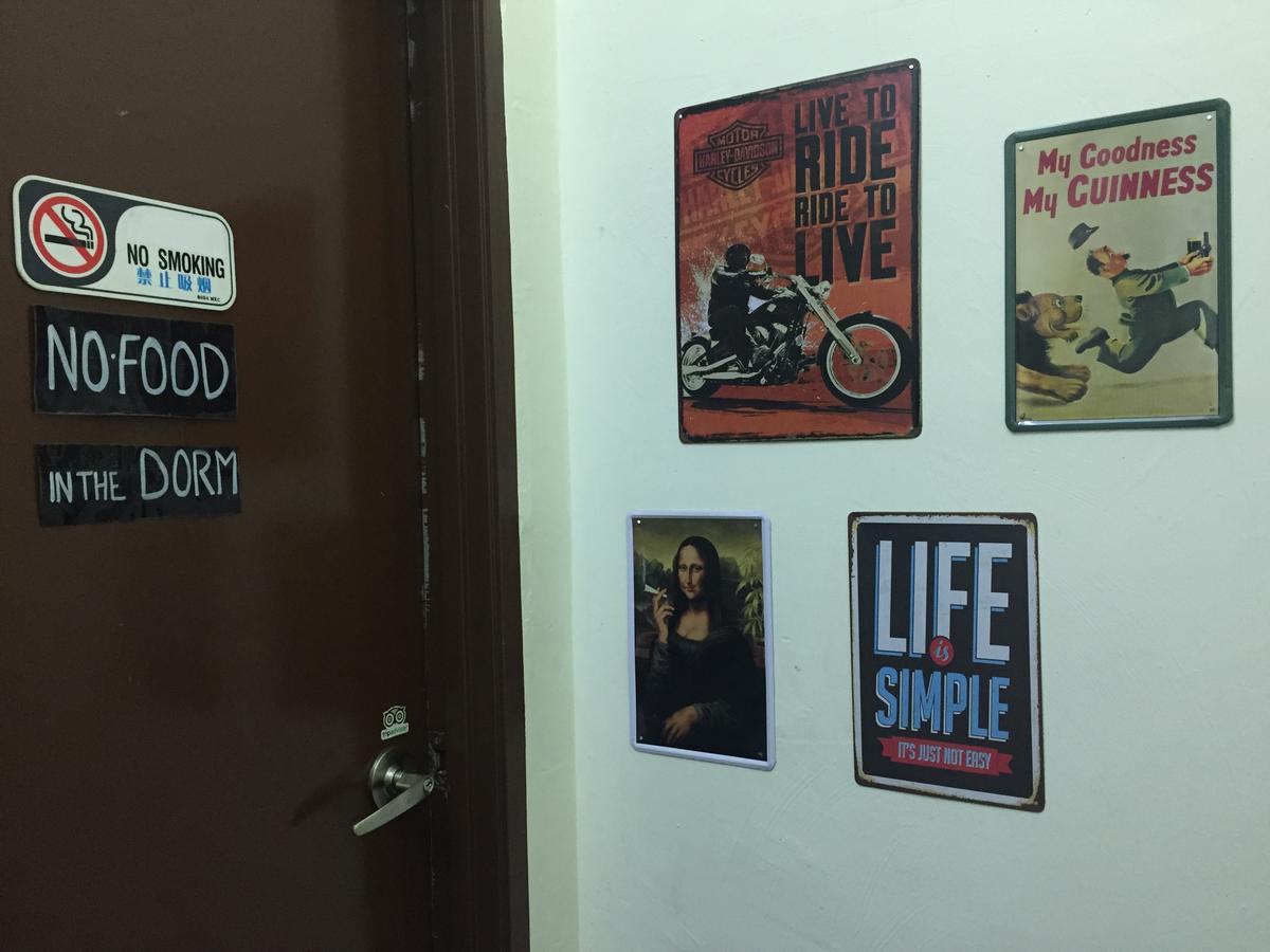 Vloft Backpackers Hostel Ipoh Bagian luar foto